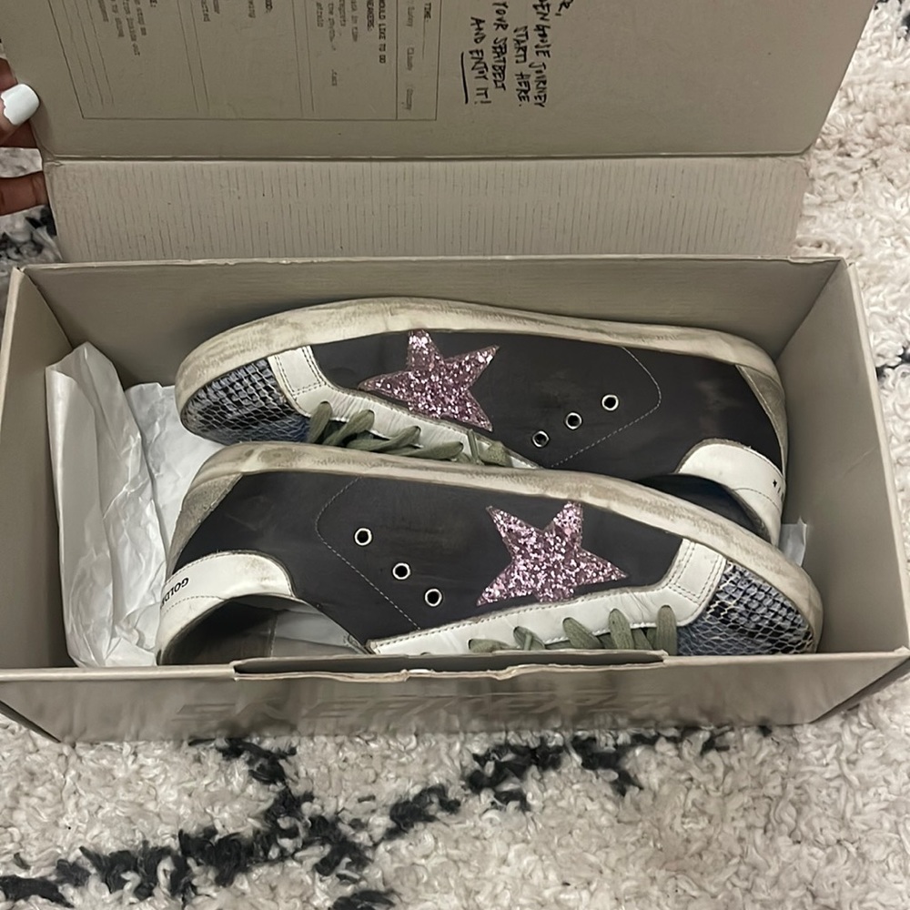 Golden Goose Superstars